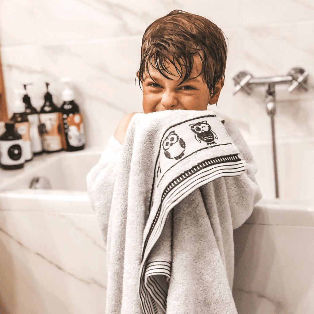 124janekmom-5fad3fd46ead1